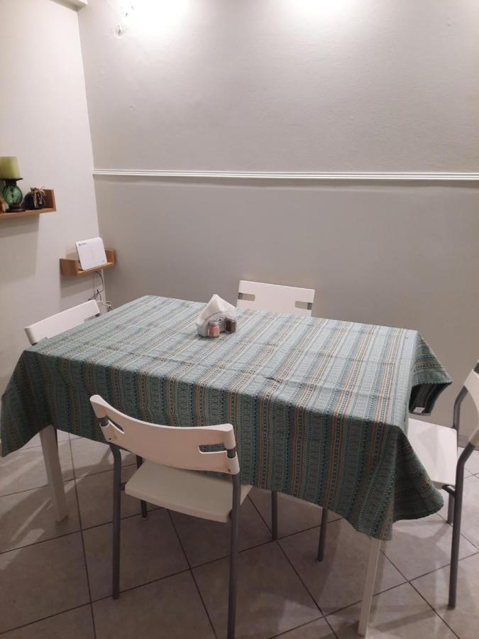 شقة Lousi House أثينا المظهر الخارجي الصورة