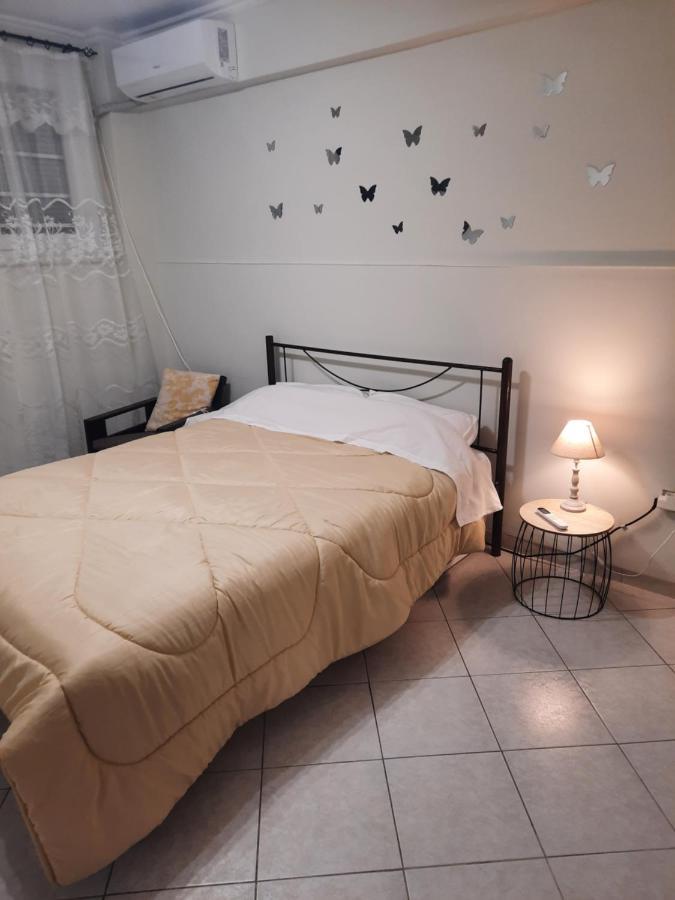 شقة Lousi House أثينا المظهر الخارجي الصورة